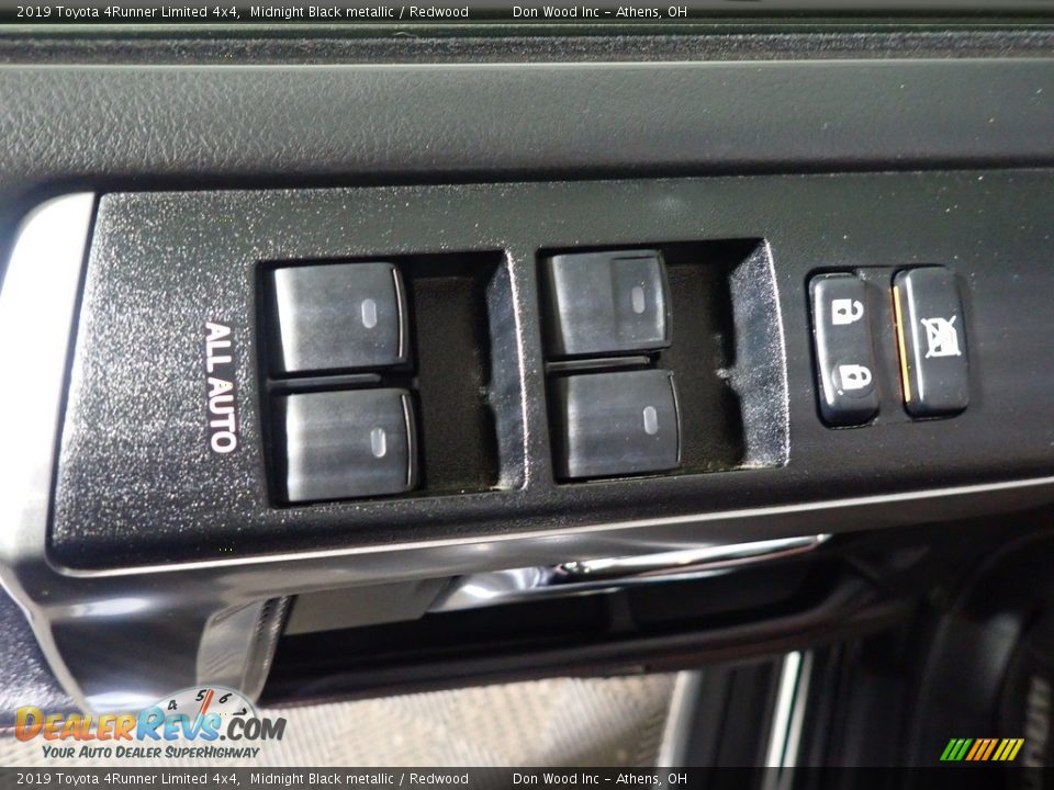 2019 Toyota 4Runner Limited 4x4 Midnight Black metallic / Redwood Photo #24