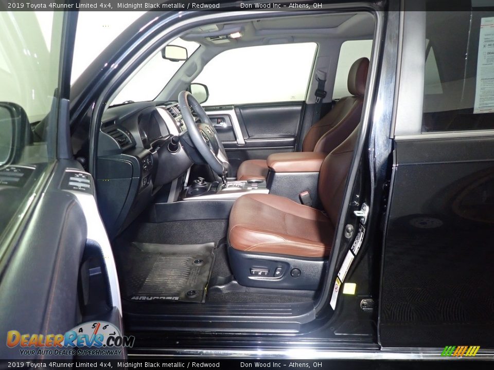 2019 Toyota 4Runner Limited 4x4 Midnight Black metallic / Redwood Photo #26