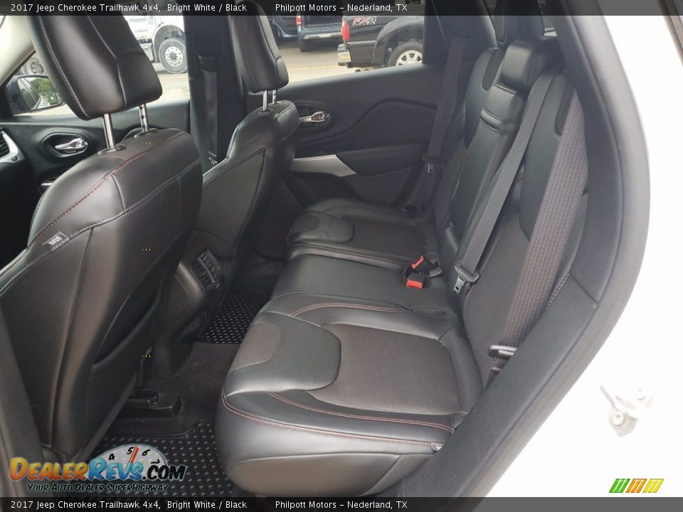 2017 Jeep Cherokee Trailhawk 4x4 Bright White / Black Photo #6