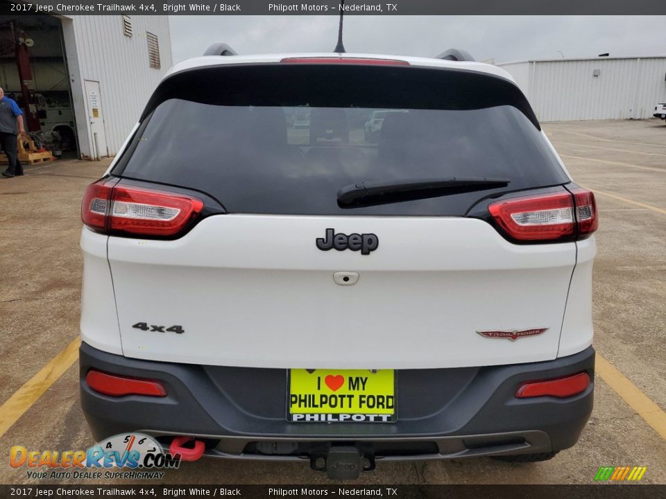 2017 Jeep Cherokee Trailhawk 4x4 Bright White / Black Photo #8