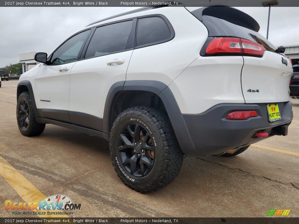2017 Jeep Cherokee Trailhawk 4x4 Bright White / Black Photo #10