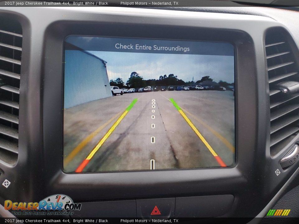 2017 Jeep Cherokee Trailhawk 4x4 Bright White / Black Photo #19