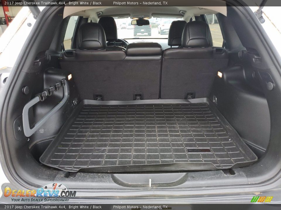 2017 Jeep Cherokee Trailhawk 4x4 Bright White / Black Photo #22