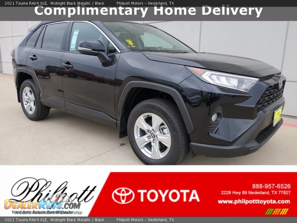 2021 Toyota RAV4 XLE Midnight Black Metallic / Black Photo #1