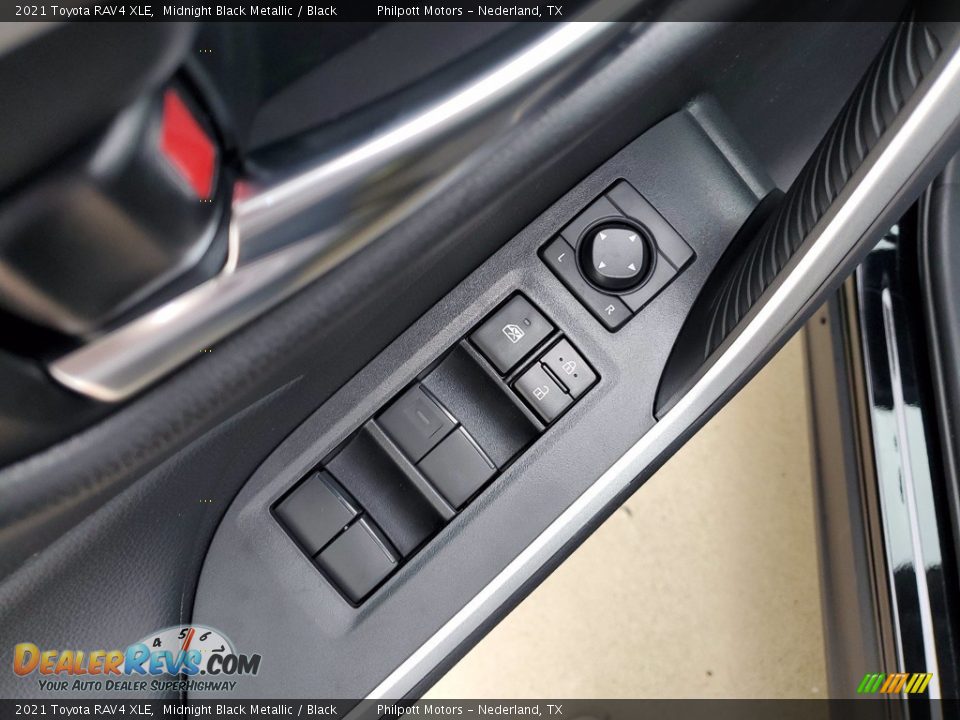 2021 Toyota RAV4 XLE Midnight Black Metallic / Black Photo #14