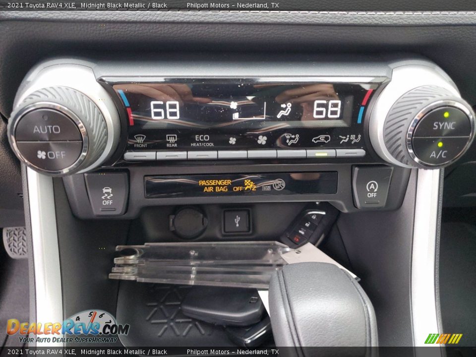 2021 Toyota RAV4 XLE Midnight Black Metallic / Black Photo #24