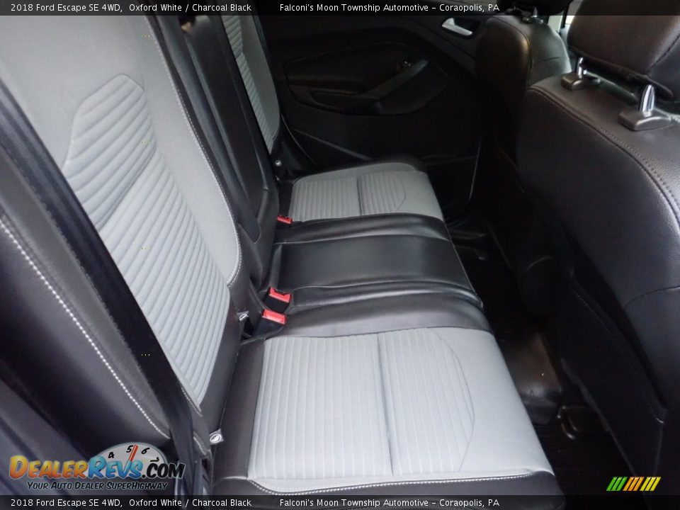 2018 Ford Escape SE 4WD Oxford White / Charcoal Black Photo #14