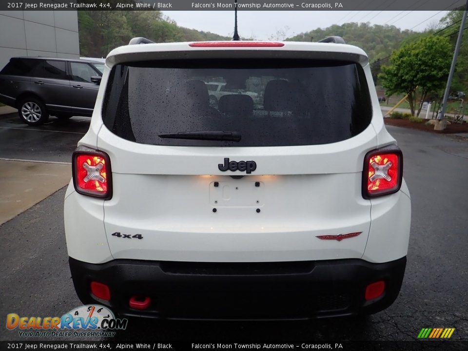 2017 Jeep Renegade Trailhawk 4x4 Alpine White / Black Photo #3