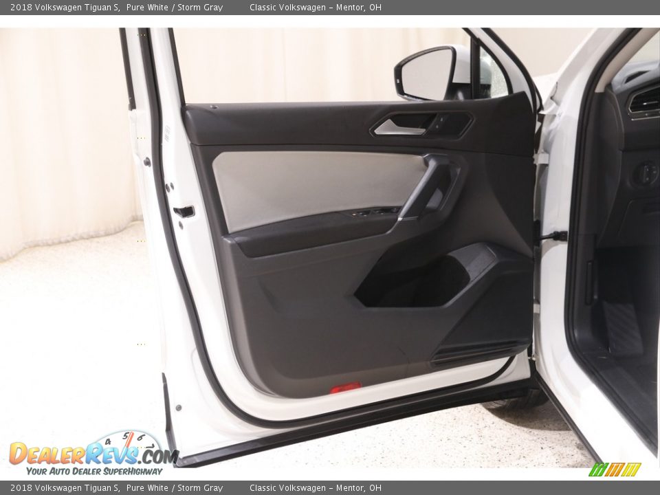 2018 Volkswagen Tiguan S Pure White / Storm Gray Photo #4