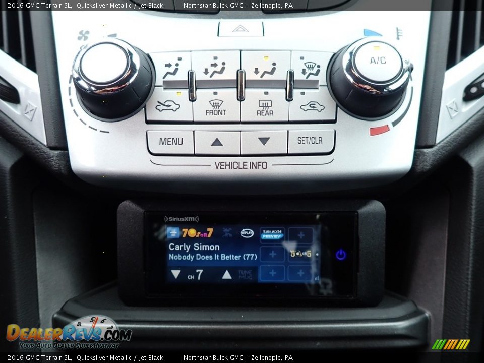 Controls of 2016 GMC Terrain SL Photo #24