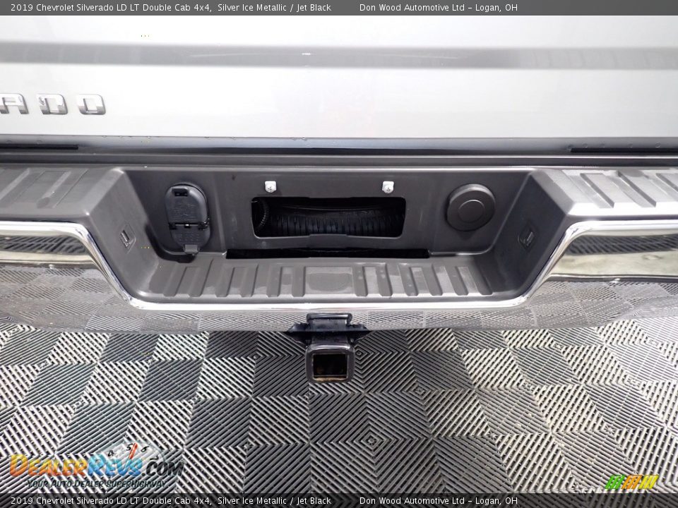 2019 Chevrolet Silverado LD LT Double Cab 4x4 Silver Ice Metallic / Jet Black Photo #12