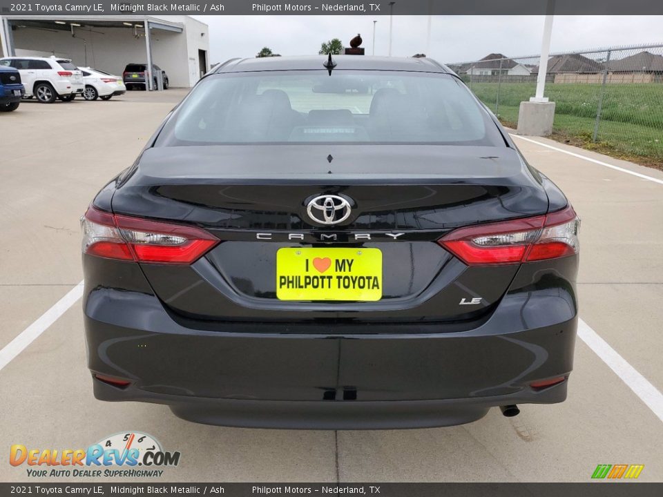 2021 Toyota Camry LE Midnight Black Metallic / Ash Photo #8