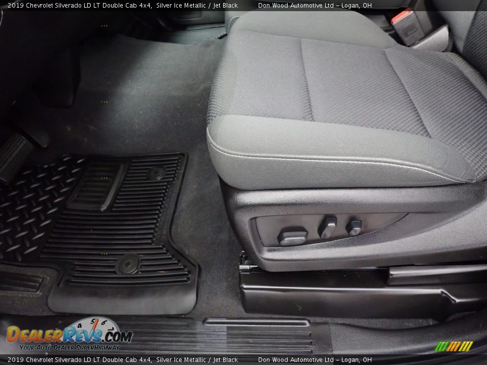 2019 Chevrolet Silverado LD LT Double Cab 4x4 Silver Ice Metallic / Jet Black Photo #20