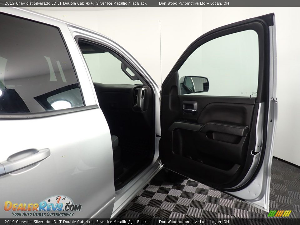 2019 Chevrolet Silverado LD LT Double Cab 4x4 Silver Ice Metallic / Jet Black Photo #29