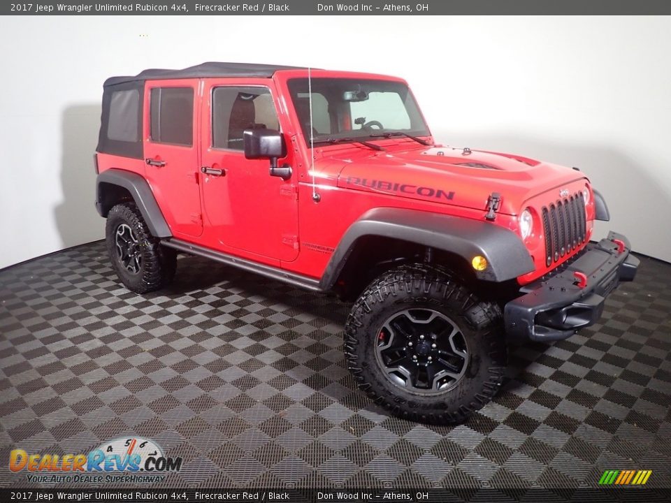 2017 Jeep Wrangler Unlimited Rubicon 4x4 Firecracker Red / Black Photo #3