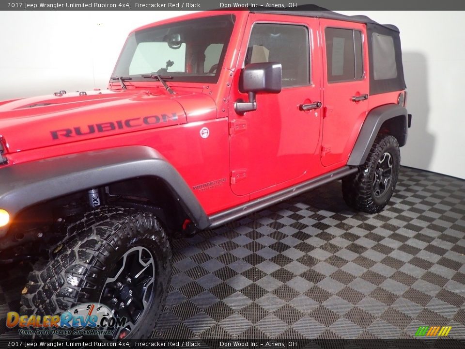 2017 Jeep Wrangler Unlimited Rubicon 4x4 Firecracker Red / Black Photo #10