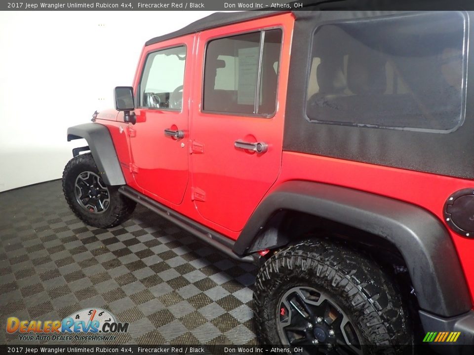 2017 Jeep Wrangler Unlimited Rubicon 4x4 Firecracker Red / Black Photo #17