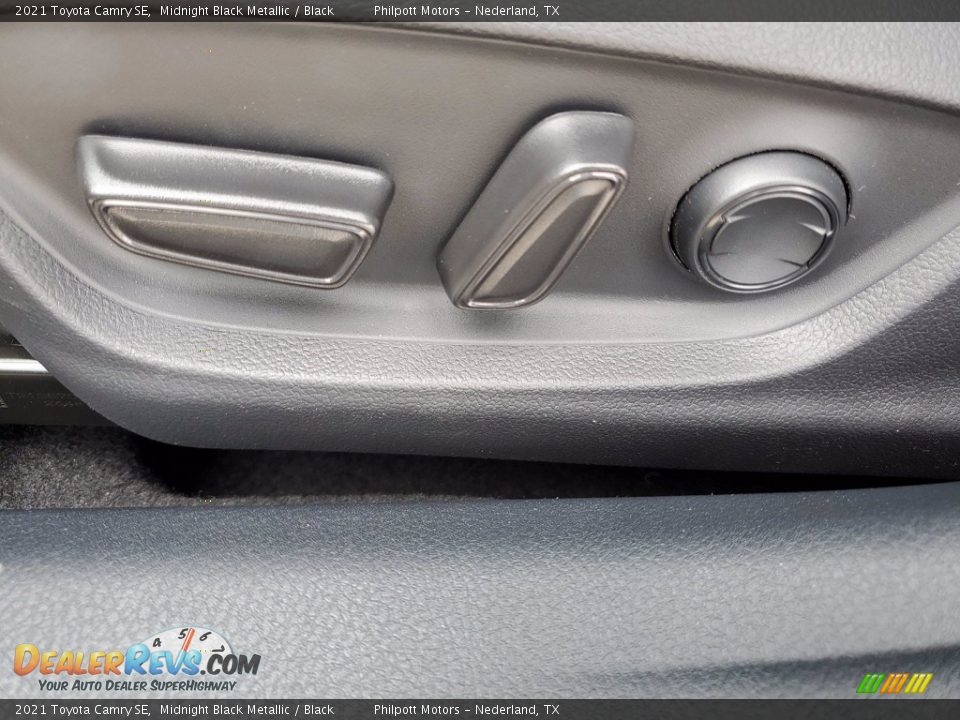2021 Toyota Camry SE Midnight Black Metallic / Black Photo #24