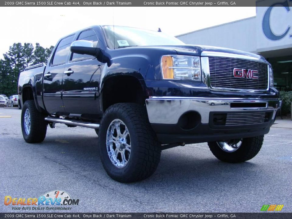 2009 GMC Sierra 1500 SLE Crew Cab 4x4 Onyx Black / Dark Titanium Photo #2