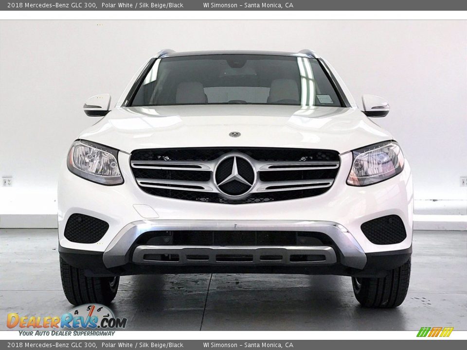 2018 Mercedes-Benz GLC 300 Polar White / Silk Beige/Black Photo #2