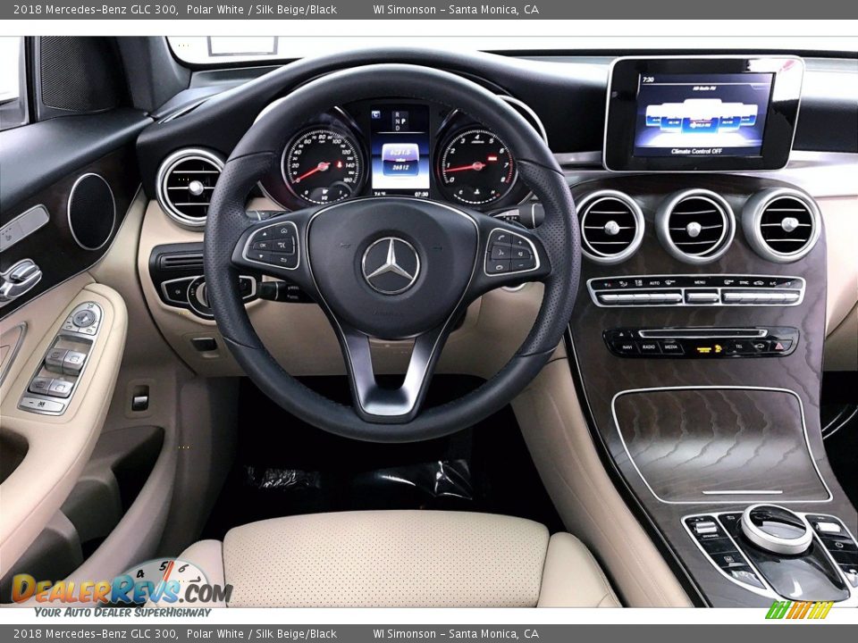 2018 Mercedes-Benz GLC 300 Polar White / Silk Beige/Black Photo #4