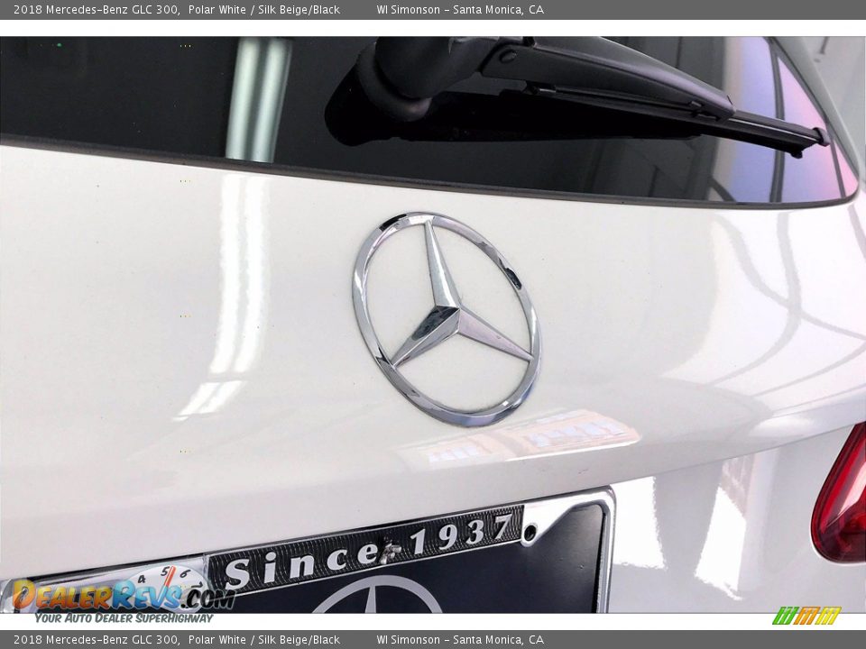 2018 Mercedes-Benz GLC 300 Polar White / Silk Beige/Black Photo #7