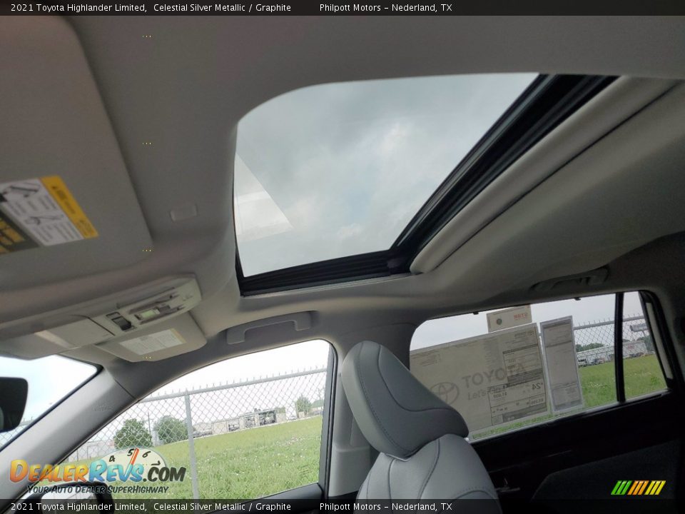 2021 Toyota Highlander Limited Celestial Silver Metallic / Graphite Photo #22