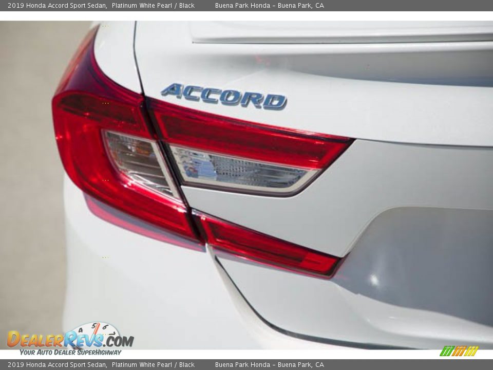 2019 Honda Accord Sport Sedan Platinum White Pearl / Black Photo #10