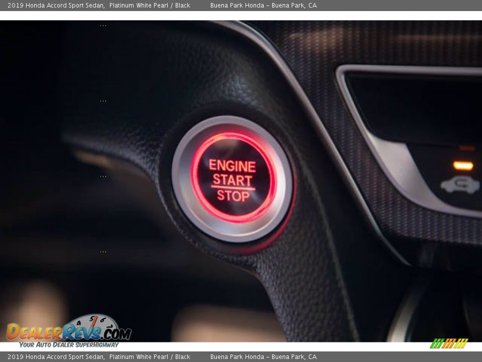 2019 Honda Accord Sport Sedan Platinum White Pearl / Black Photo #16