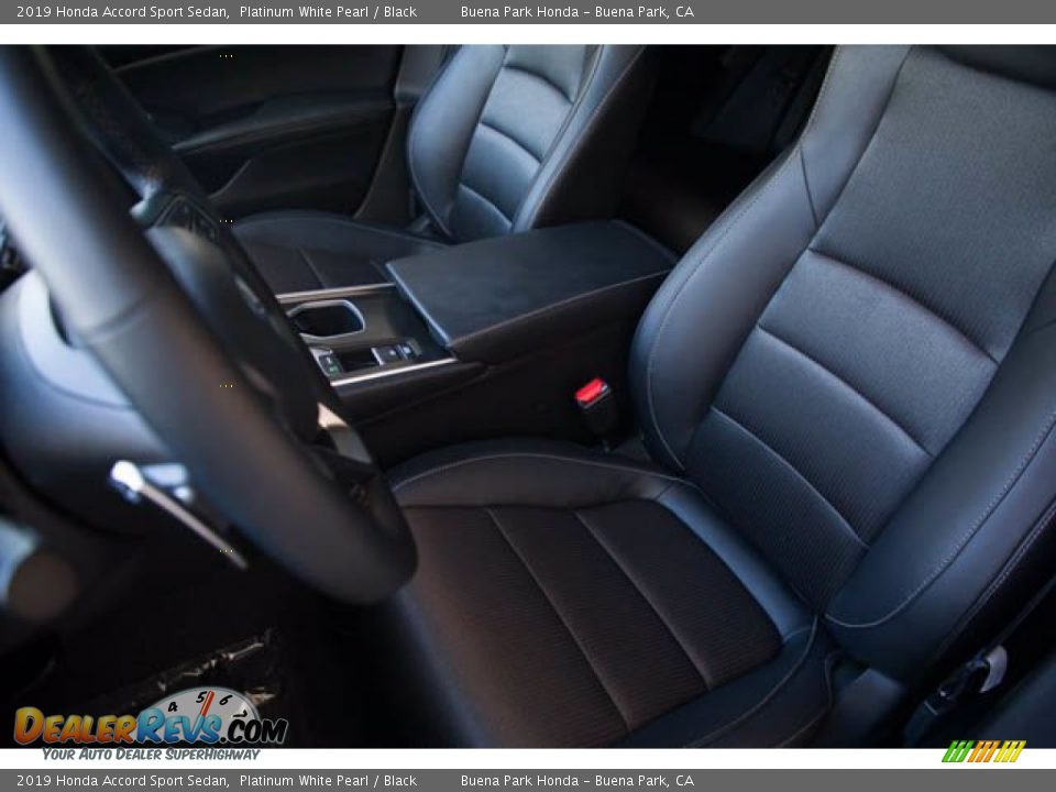 2019 Honda Accord Sport Sedan Platinum White Pearl / Black Photo #18