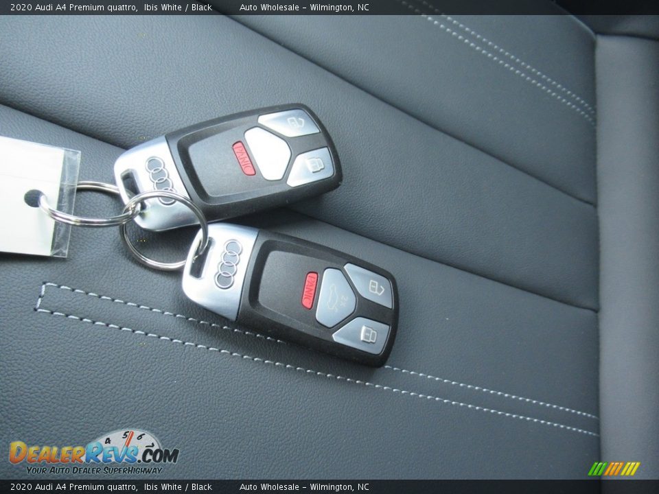 Keys of 2020 Audi A4 Premium quattro Photo #20