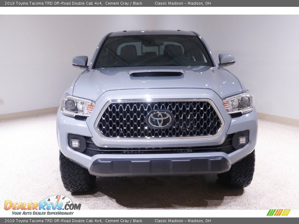 2019 Toyota Tacoma TRD Off-Road Double Cab 4x4 Cement Gray / Black Photo #2