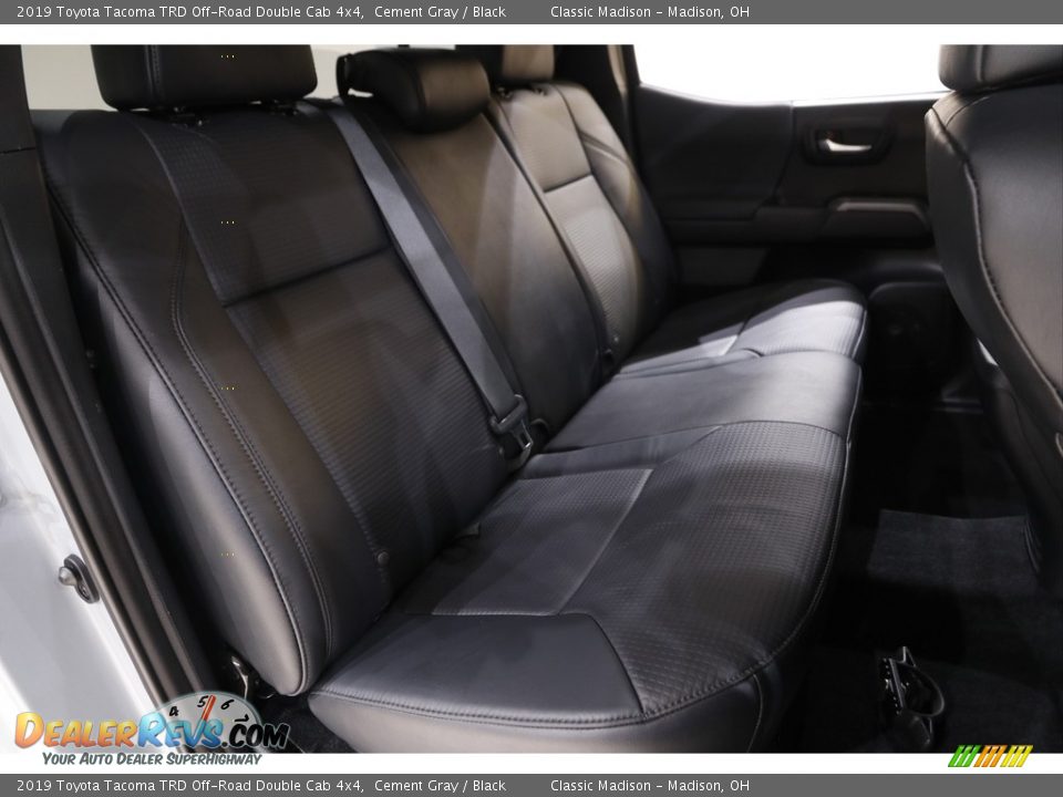 2019 Toyota Tacoma TRD Off-Road Double Cab 4x4 Cement Gray / Black Photo #15