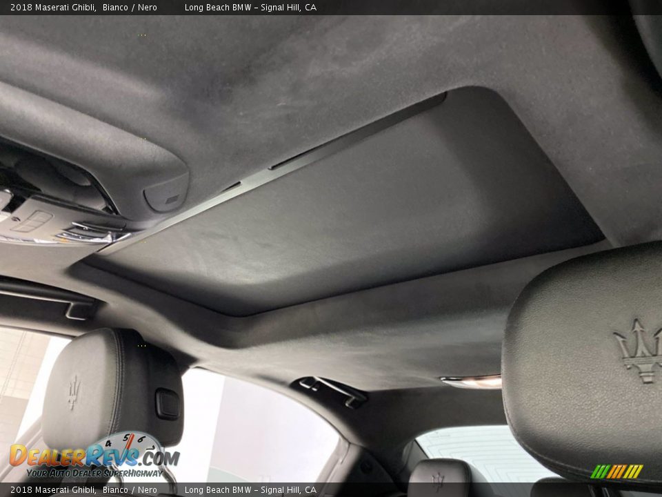 Sunroof of 2018 Maserati Ghibli  Photo #31