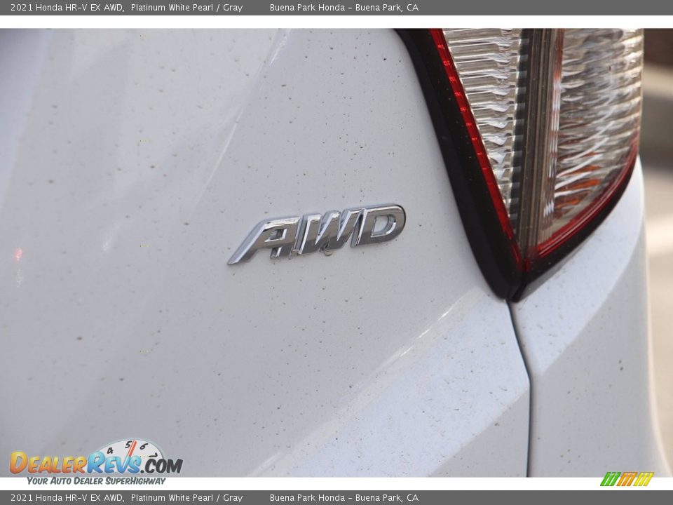 2021 Honda HR-V EX AWD Platinum White Pearl / Gray Photo #7