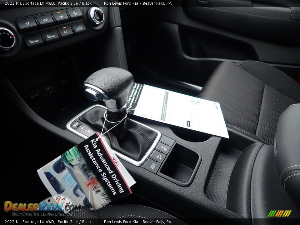2022 Kia Sportage LX AWD Shifter Photo #19