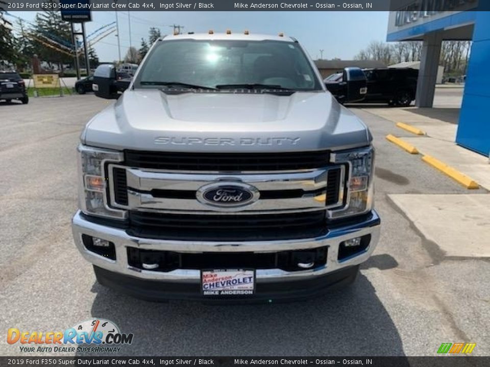 2019 Ford F350 Super Duty Lariat Crew Cab 4x4 Ingot Silver / Black Photo #2