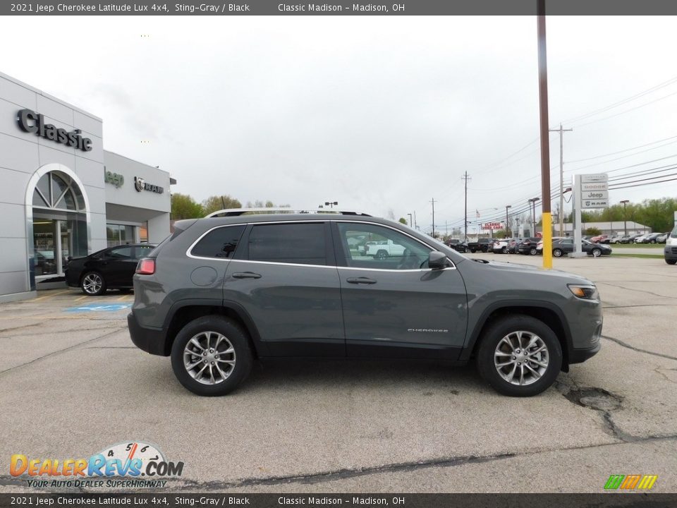 2021 Jeep Cherokee Latitude Lux 4x4 Sting-Gray / Black Photo #3