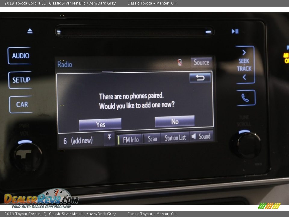 2019 Toyota Corolla LE Classic Silver Metallic / Ash/Dark Gray Photo #10