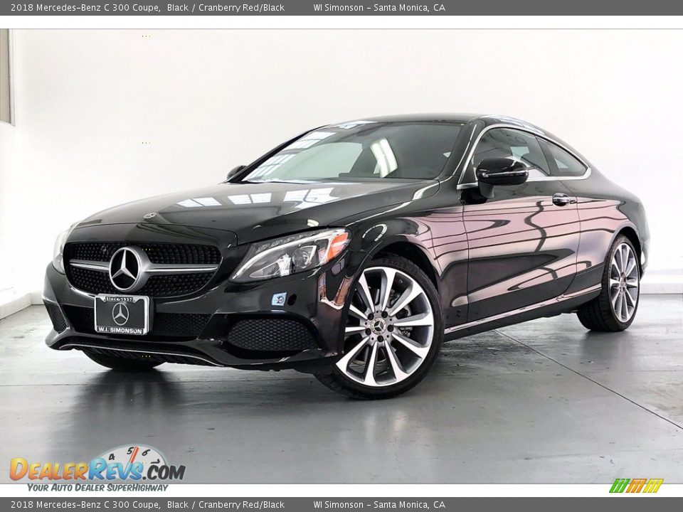 Front 3/4 View of 2018 Mercedes-Benz C 300 Coupe Photo #12