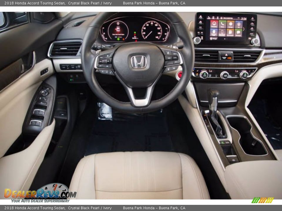 2018 Honda Accord Touring Sedan Crystal Black Pearl / Ivory Photo #5