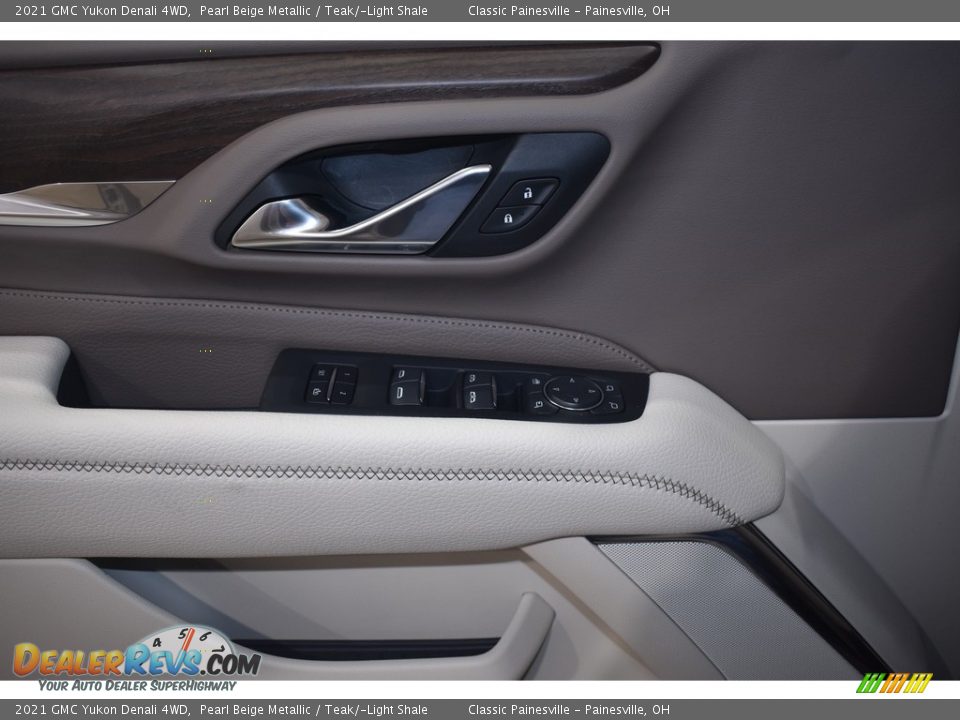 2021 GMC Yukon Denali 4WD Pearl Beige Metallic / Teak/­Light Shale Photo #11