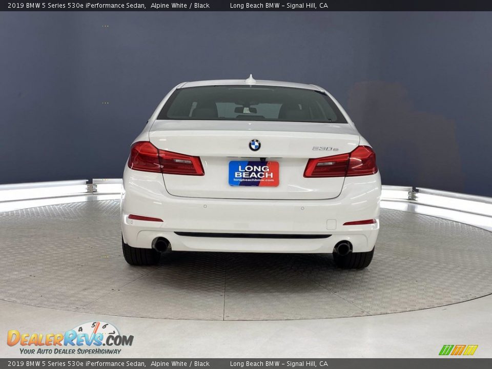 2019 BMW 5 Series 530e iPerformance Sedan Alpine White / Black Photo #4