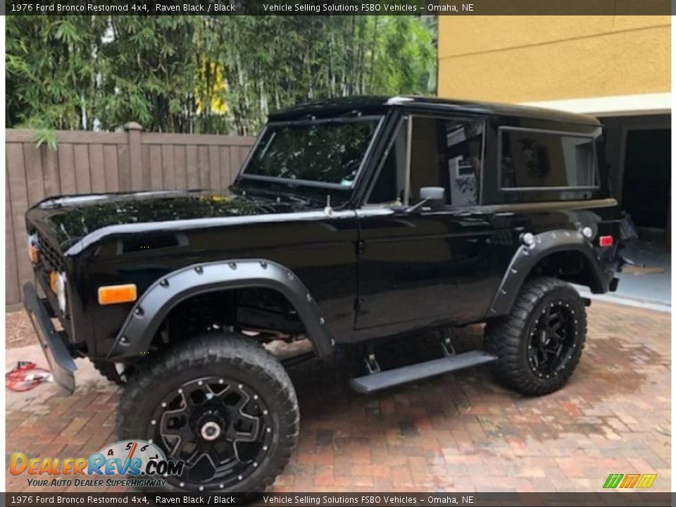 1976 Ford Bronco Restomod 4x4 Raven Black / Black Photo #1