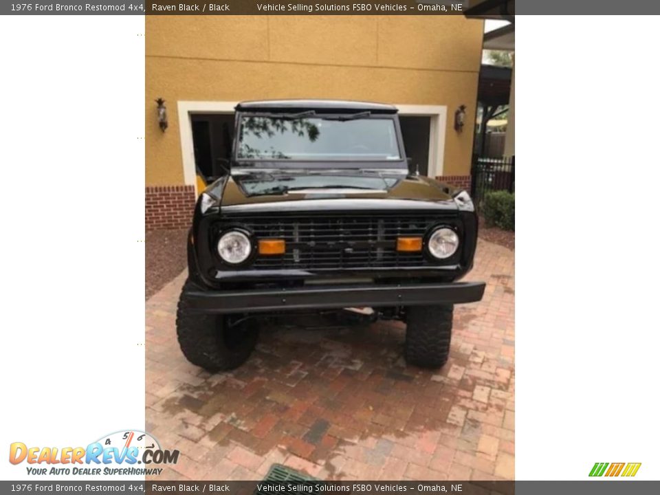 1976 Ford Bronco Restomod 4x4 Raven Black / Black Photo #3