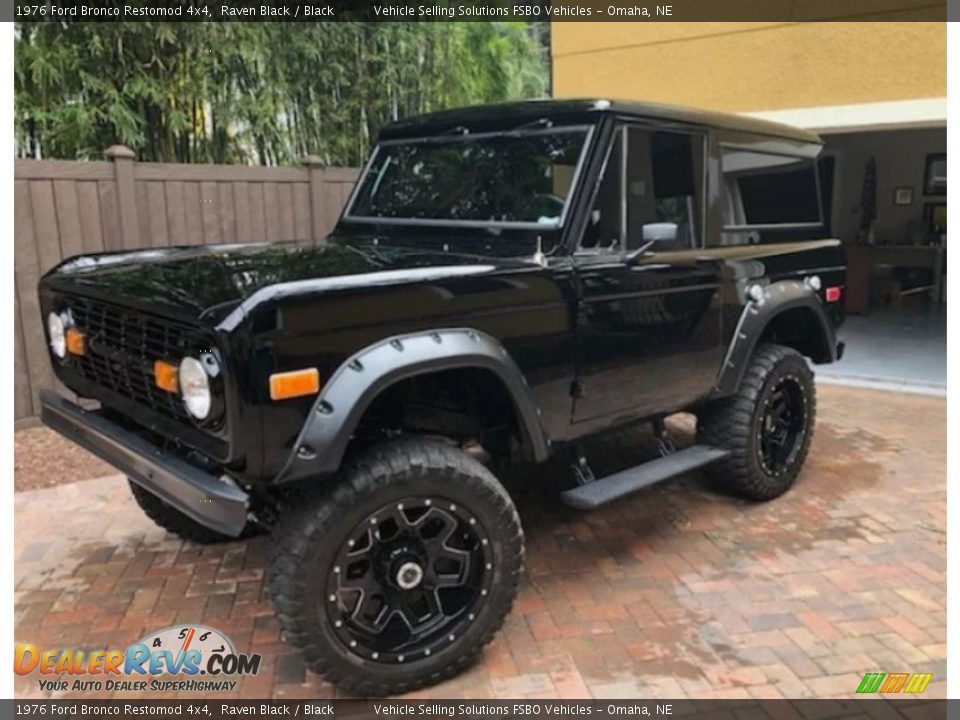 1976 Ford Bronco Restomod 4x4 Raven Black / Black Photo #5