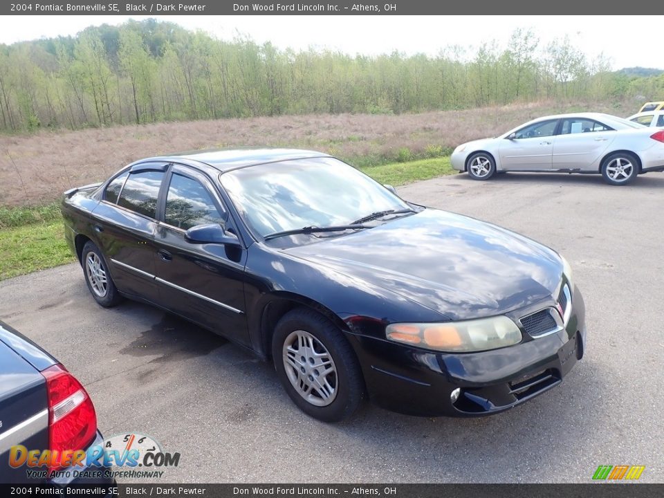 2004 Pontiac Bonneville SE Black / Dark Pewter Photo #2