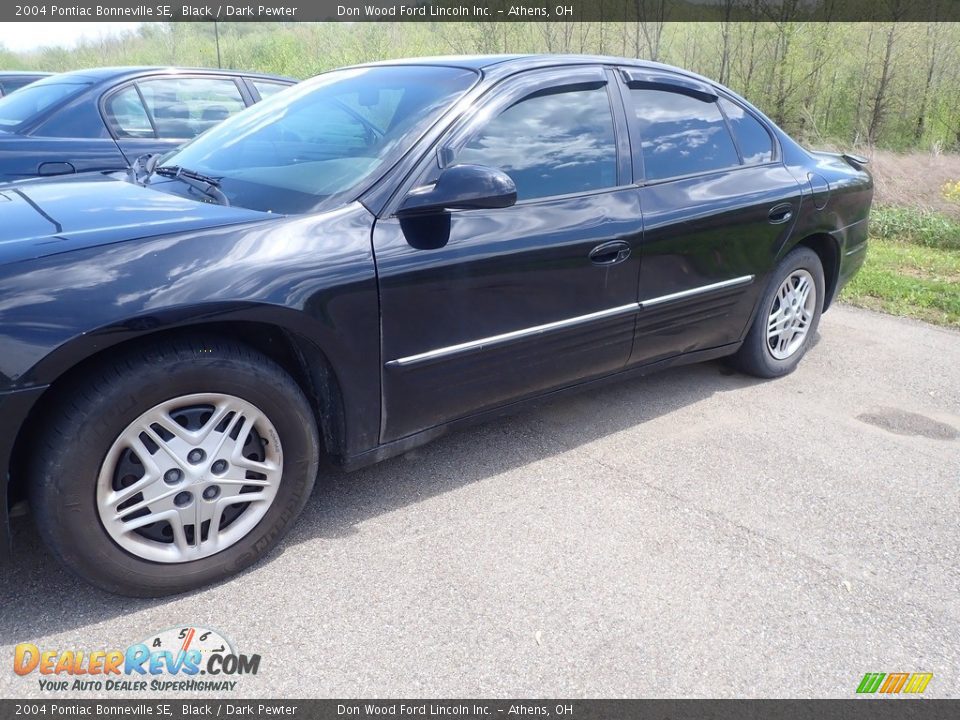 2004 Pontiac Bonneville SE Black / Dark Pewter Photo #9