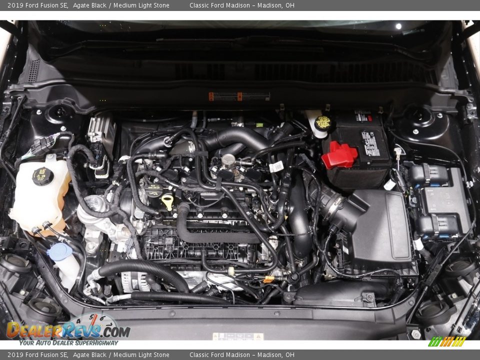2019 Ford Fusion SE Agate Black / Medium Light Stone Photo #17