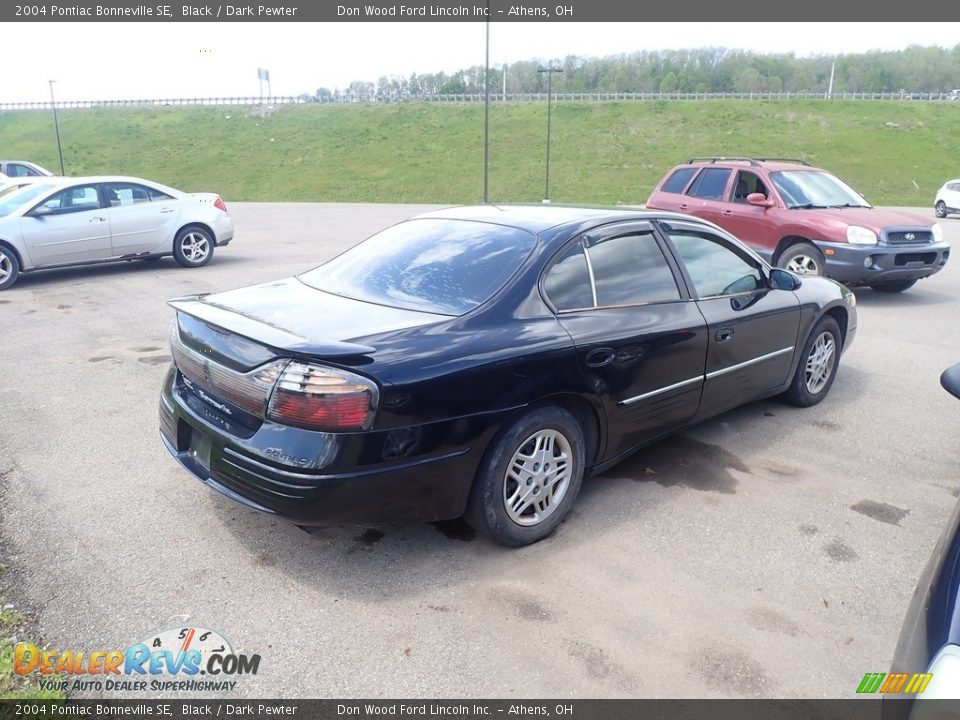 2004 Pontiac Bonneville SE Black / Dark Pewter Photo #12